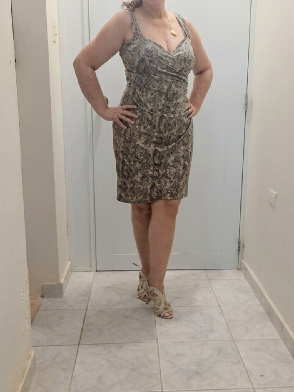 MSK Taupe and Black Printed Midi Sheath DressTag says 12, but it runs small